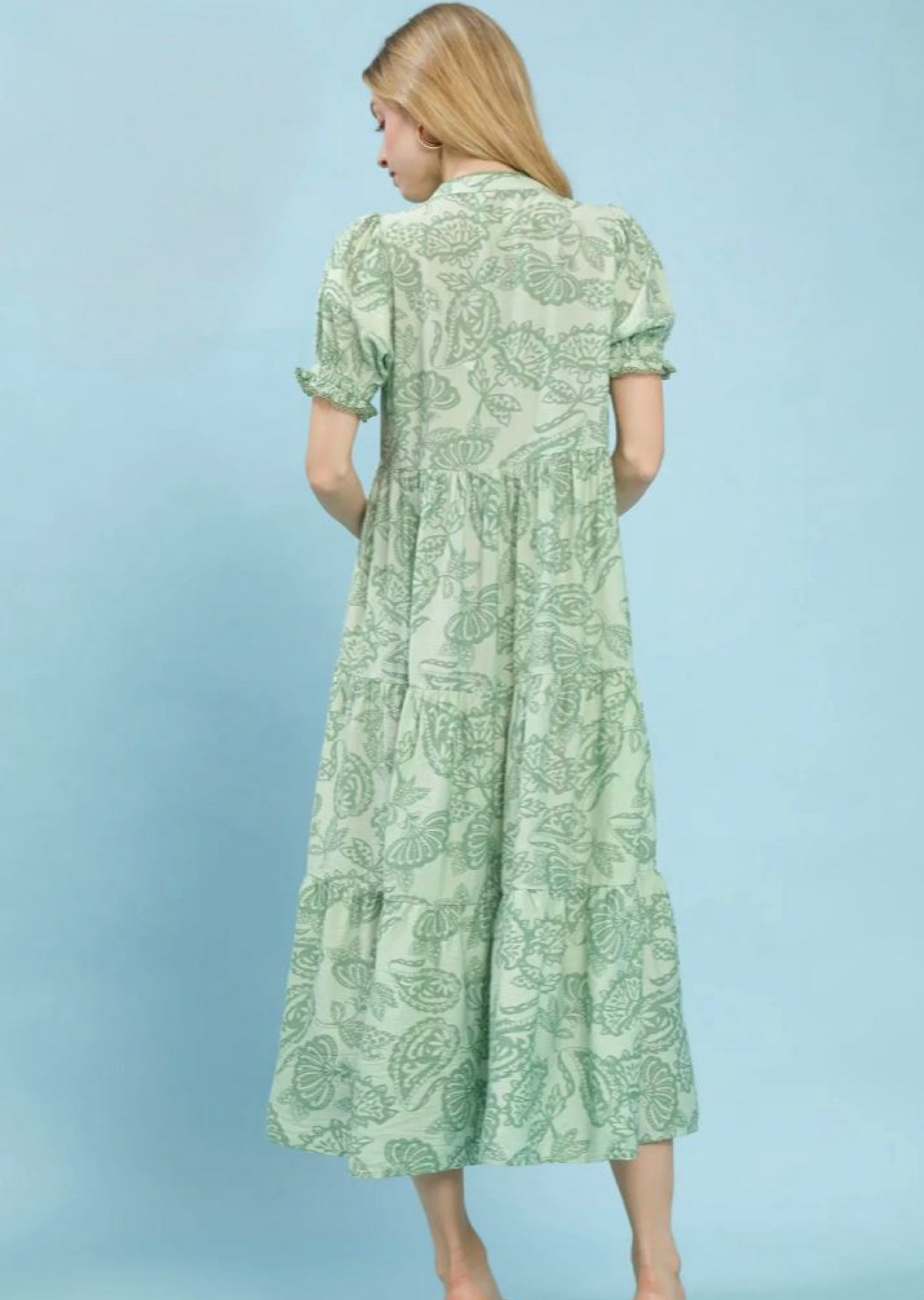 Two Tone Paisley Tiered MiDi Dress With Lace Trim Details