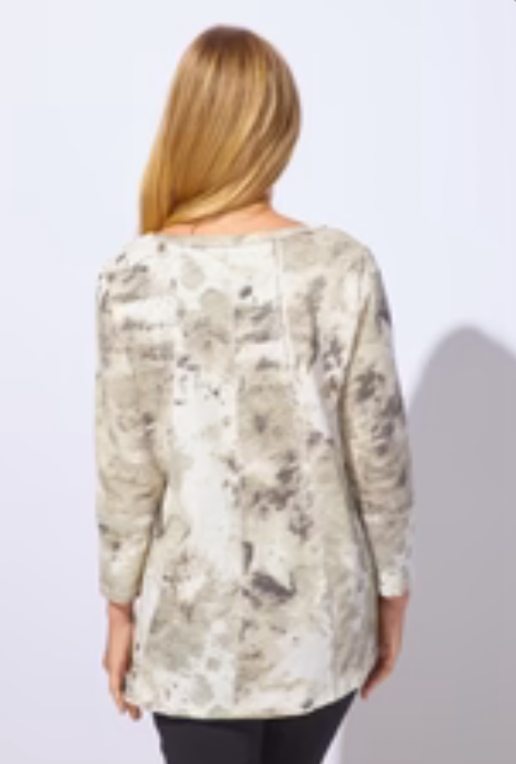 Escape by Habitat Freedom V-Neck Top