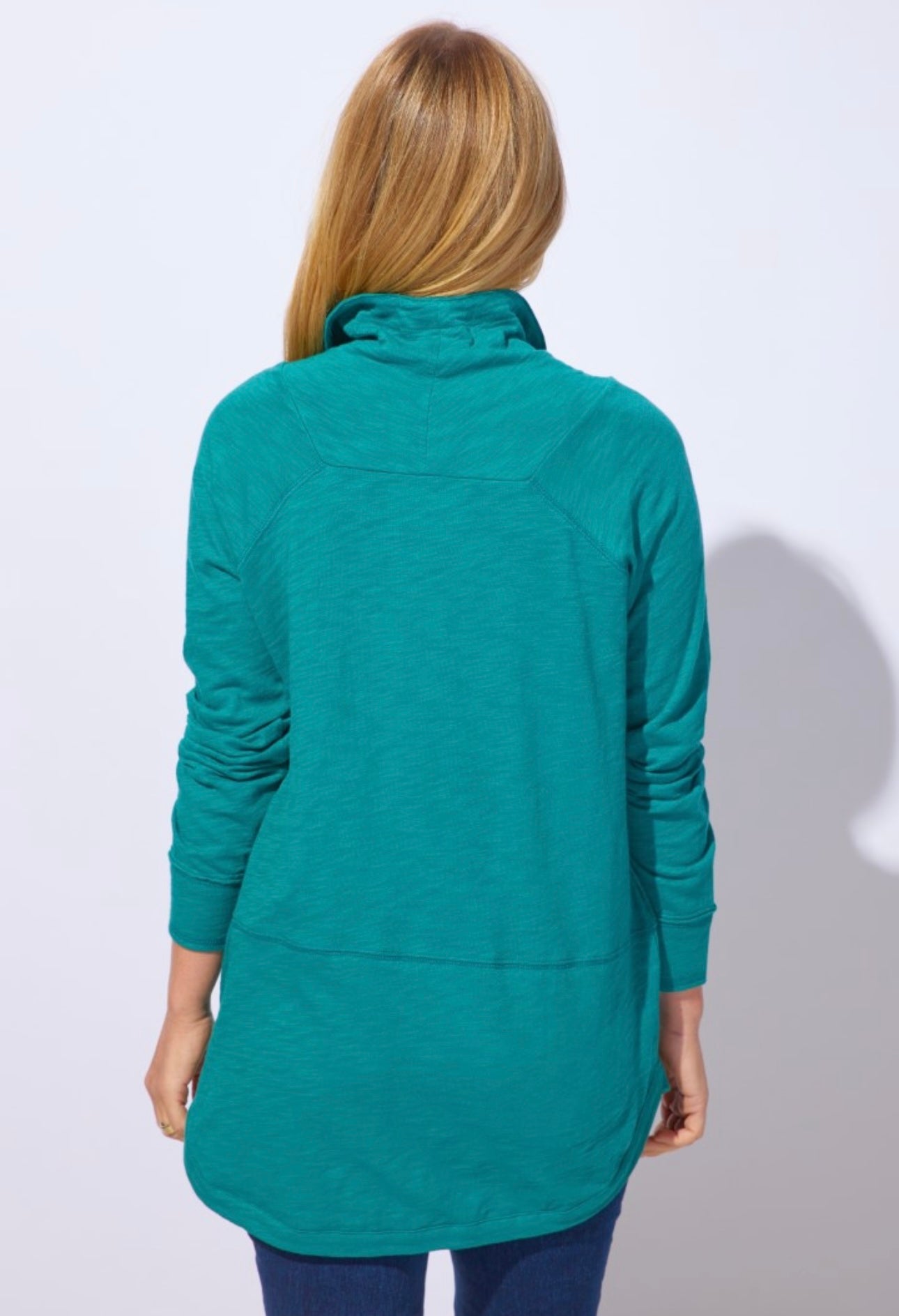 Escape by Habitat Weekend Cowl in Emerald