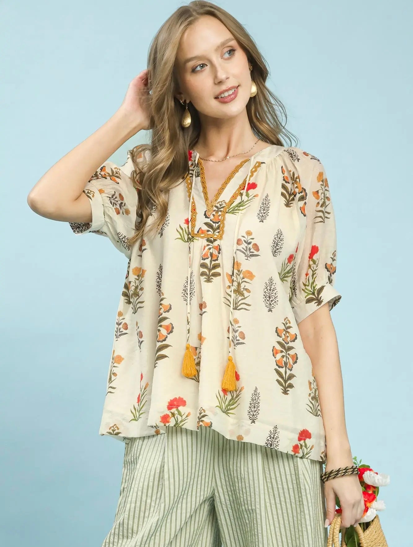 Floral print blouse