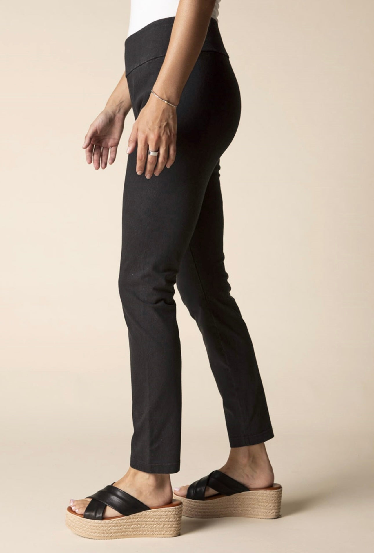 Habitat Easy Pant in Black
