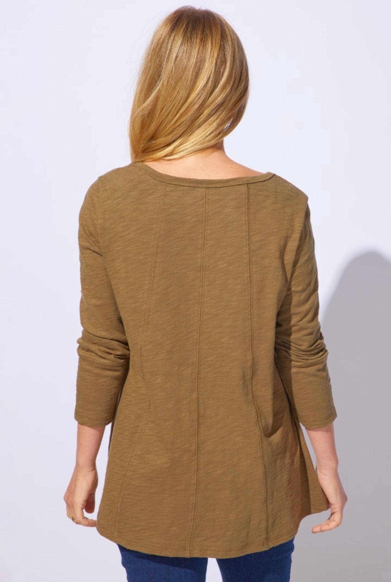 Escape by Habitat Freedom Top in Willow