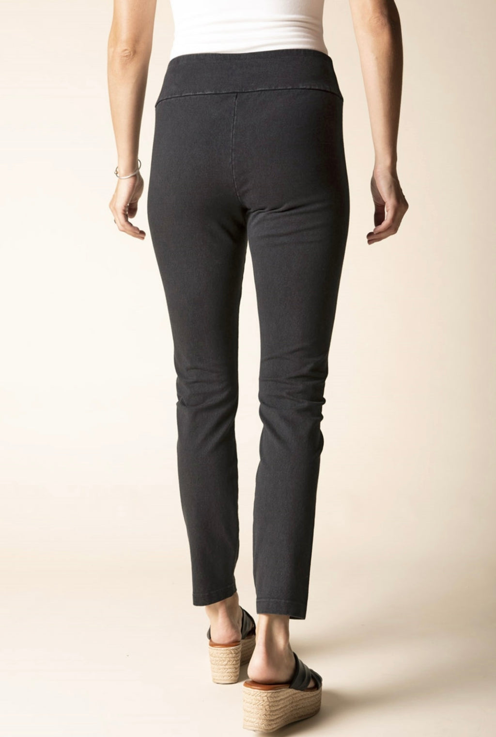 Habitat Easy Pant in Black