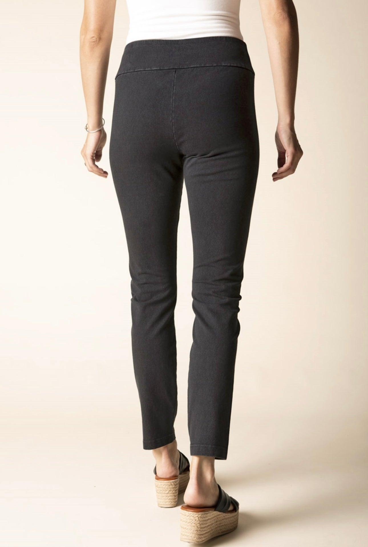 Habitat Easy Pant in Black