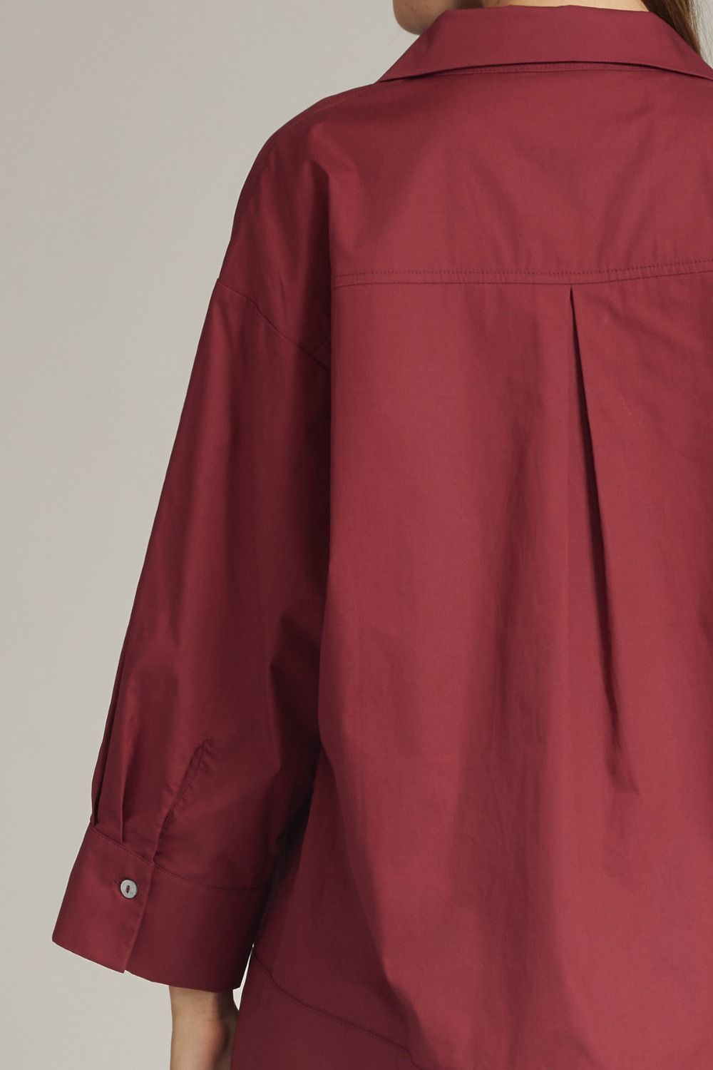 Pearl Button Top in Burgandy
